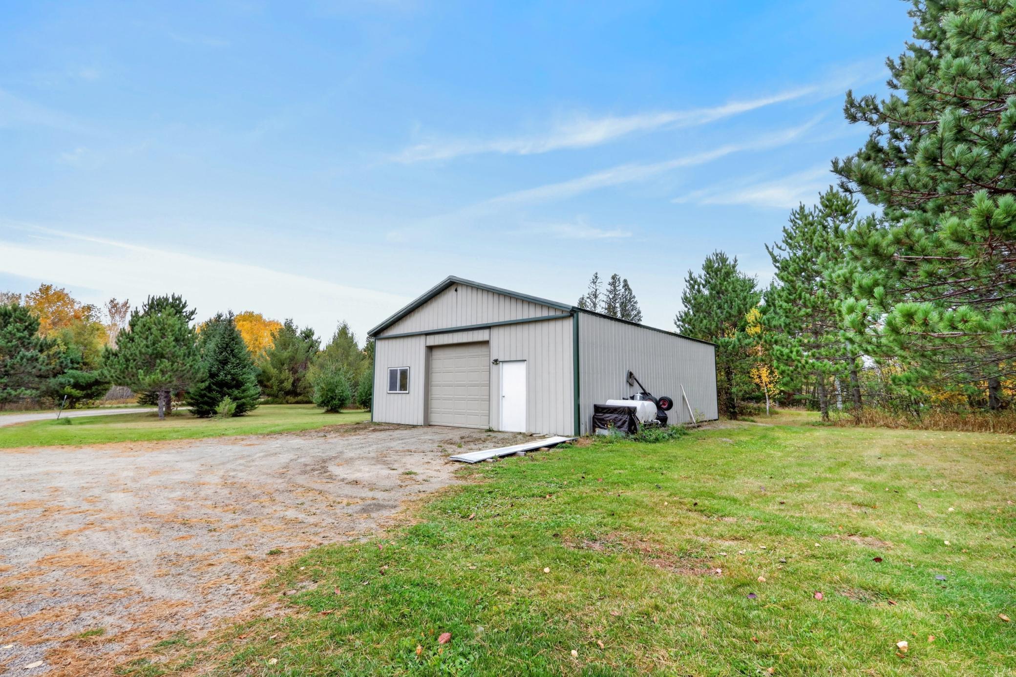 2006 single family home for sale at 19153 Nordic Ridge Road in Bovey, MN — 3 bed, 2 bath (photo 5 of 54)
