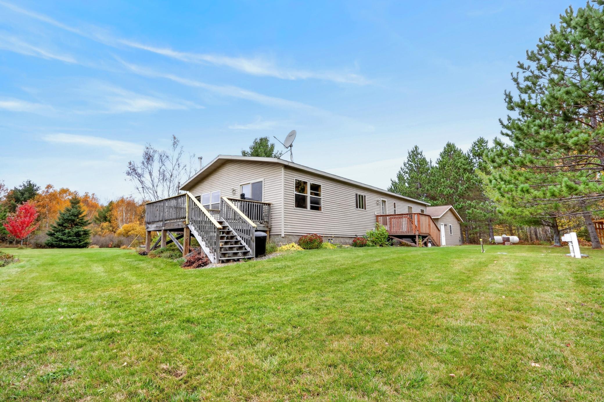 2006 single family home for sale at 19153 Nordic Ridge Road in Bovey, MN — 3 bed, 2 bath (photo 43 of 54)