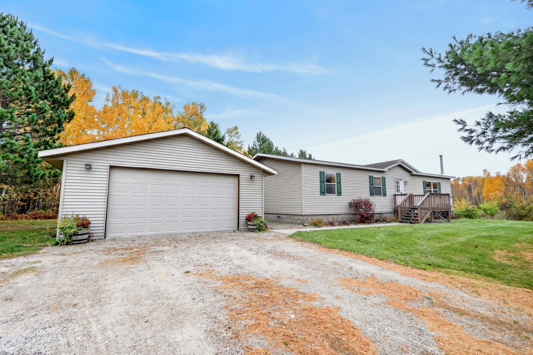 2006 single family home for sale at 19153 Nordic Ridge Road in Bovey, MN — 3 bed, 2 bath (photo 8 of 54)