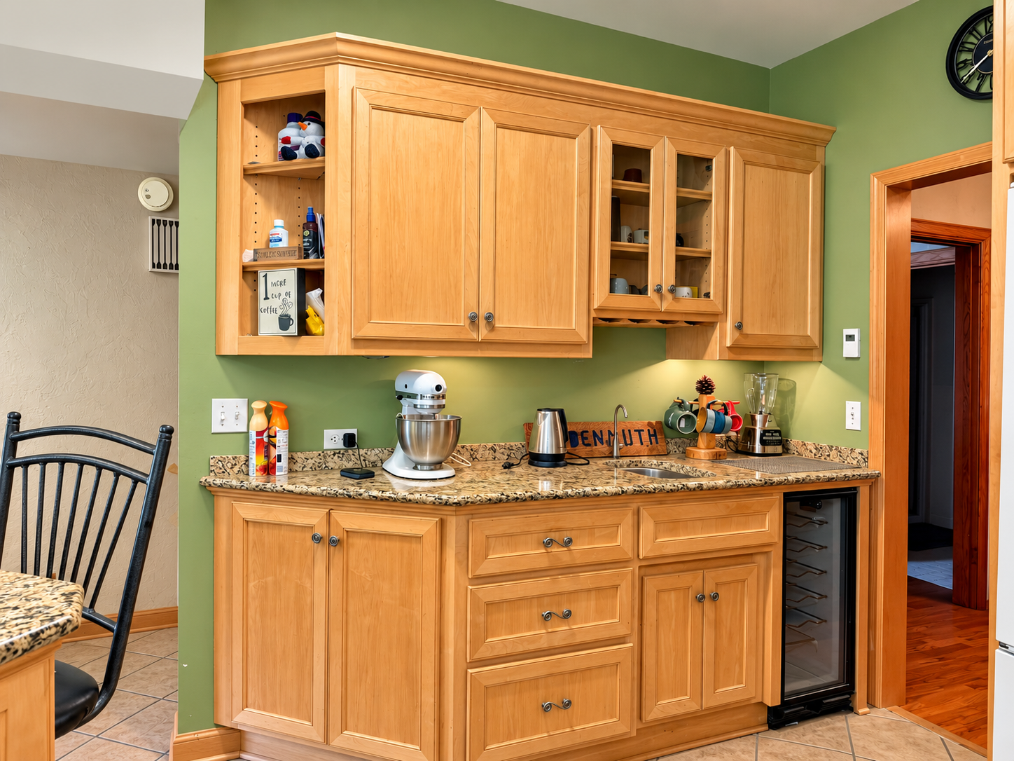 1931 single family home for sale at 612 4th Street S in Walker, MN — 4 bed, 3 bath (photo 15 of 44)