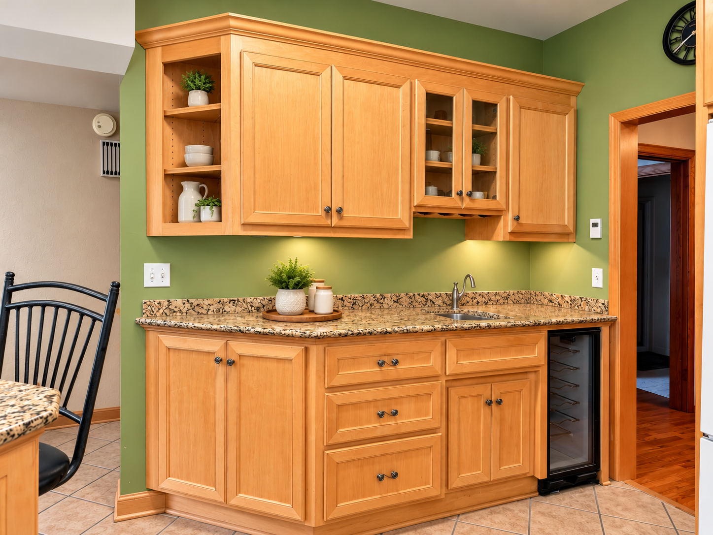 1931 single family home for sale at 612 4th Street S in Walker, MN — 4 bed, 3 bath (photo 16 of 44)