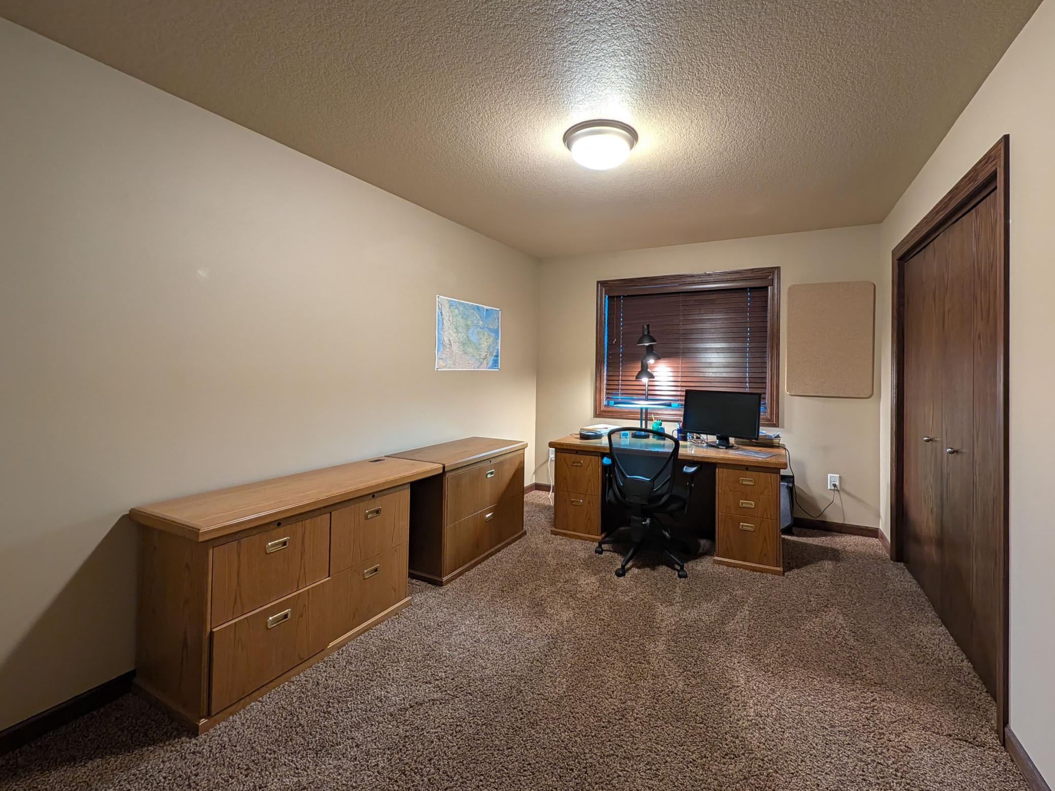 2012 single family home for sale at 222 30th Avenue E in West Fargo, ND — 3 bed, 2 bath (photo 38 of 56)