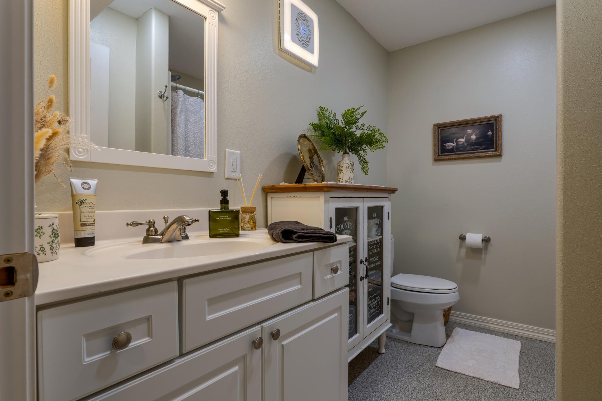 2003 single family home for sale at 388 Kalee Court SW in Bemidji, MN — 4 bed, 3 bath (photo 32 of 40)