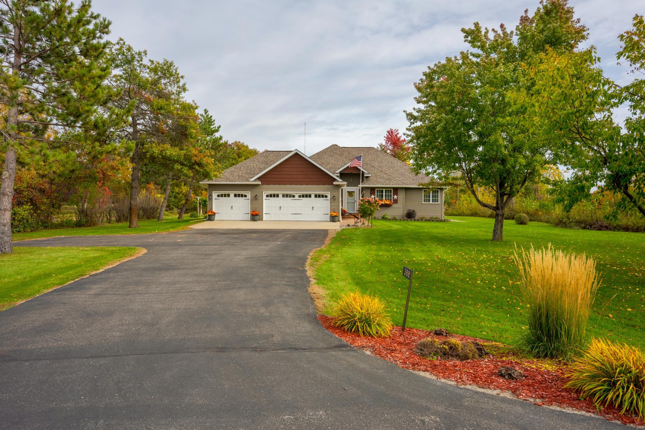 2003 single family home for sale at 388 Kalee Court SW in Bemidji, MN — 4 bed, 3 bath (photo 34 of 40)