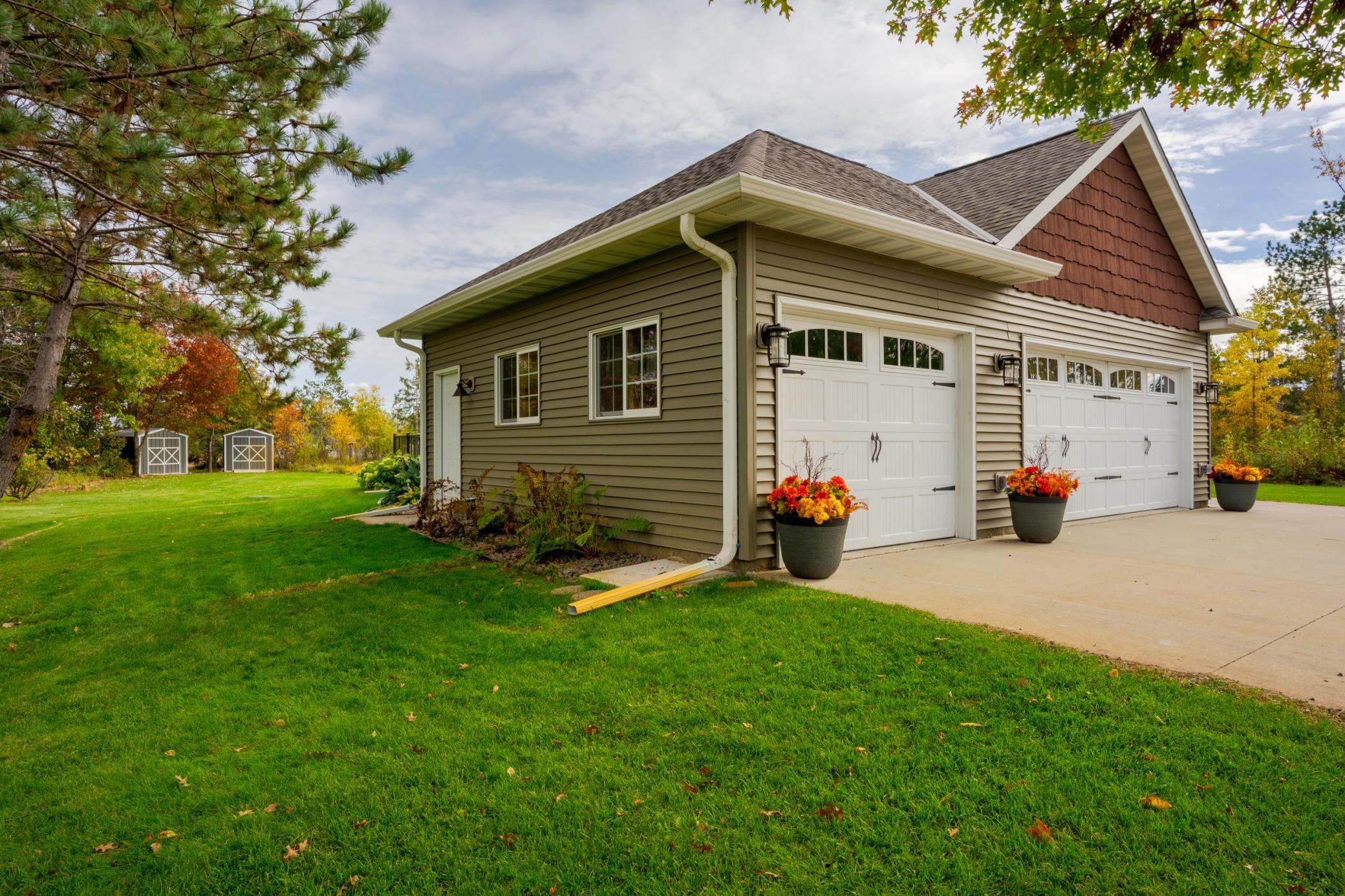 2003 single family home for sale at 388 Kalee Court SW in Bemidji, MN — 4 bed, 3 bath (photo 35 of 40)