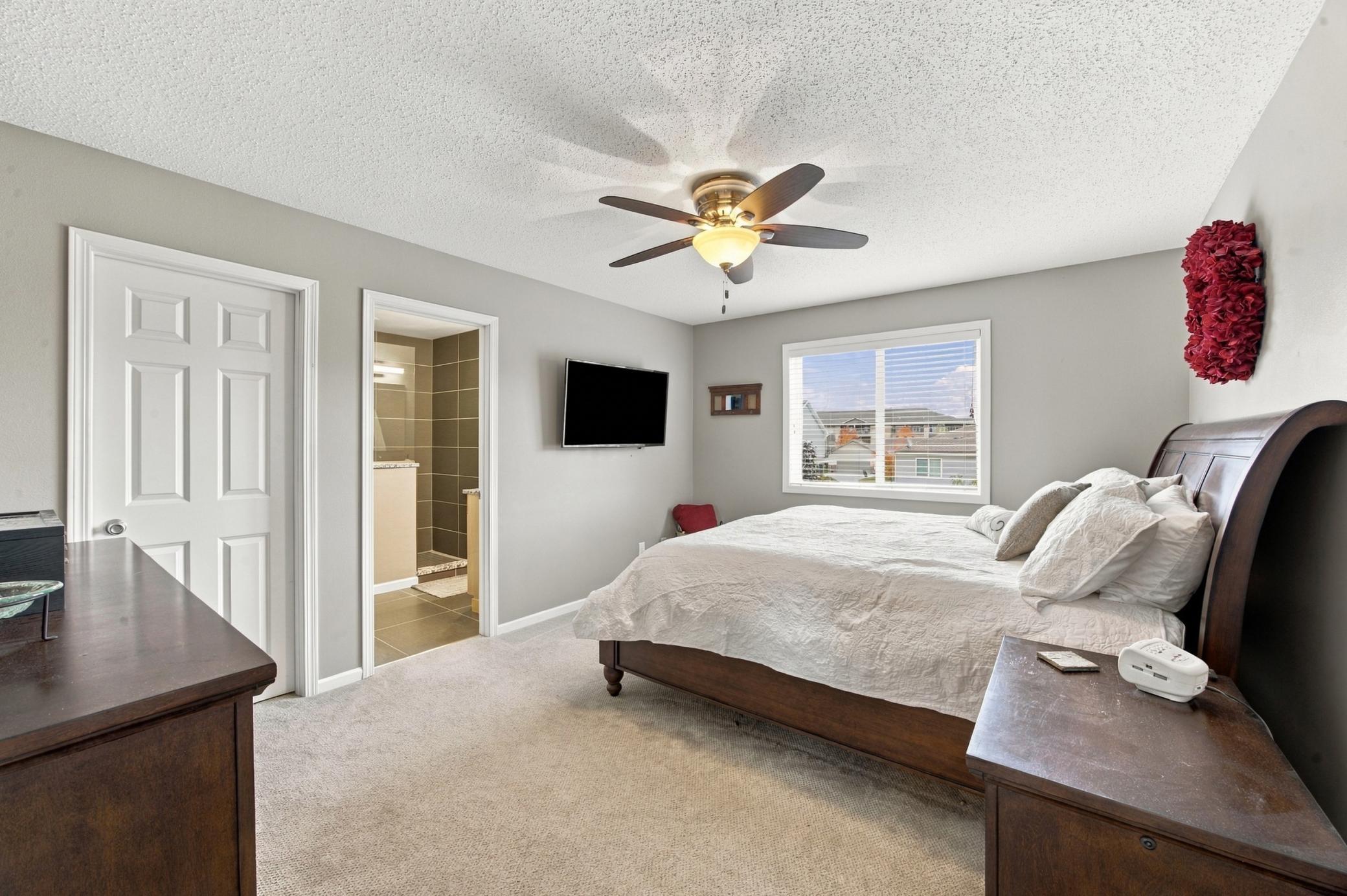 2010 single family home for sale at 3449 Loberg Lane in West Fargo, ND — 4 bed, 4 bath (photo 19 of 48)