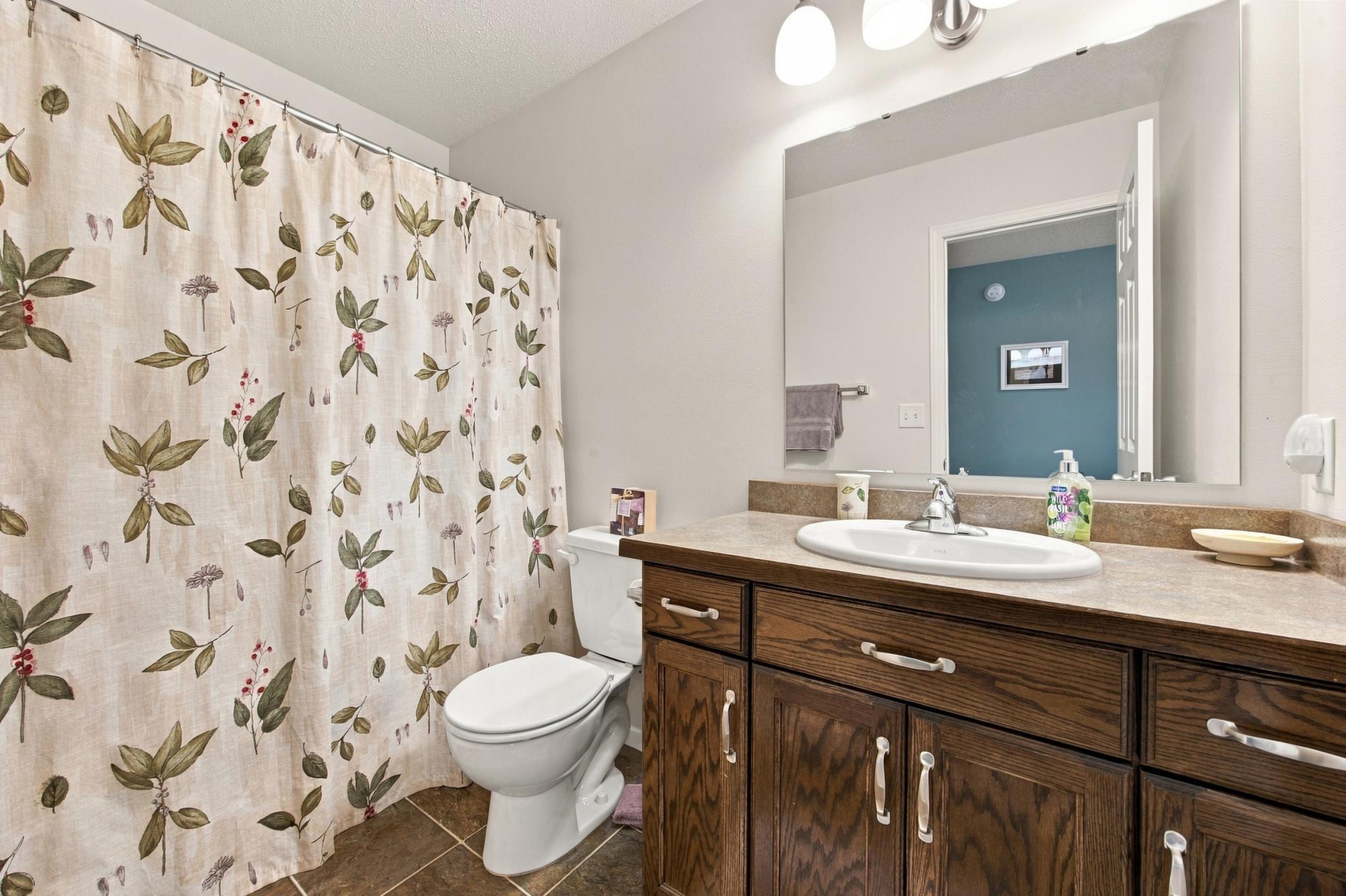 2010 single family home for sale at 3449 Loberg Lane in West Fargo, ND — 4 bed, 4 bath (photo 29 of 48)