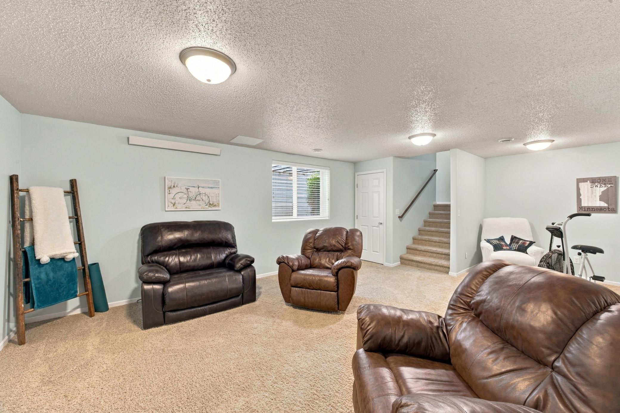 2010 single family home for sale at 3449 Loberg Lane in West Fargo, ND — 4 bed, 4 bath (photo 32 of 48)