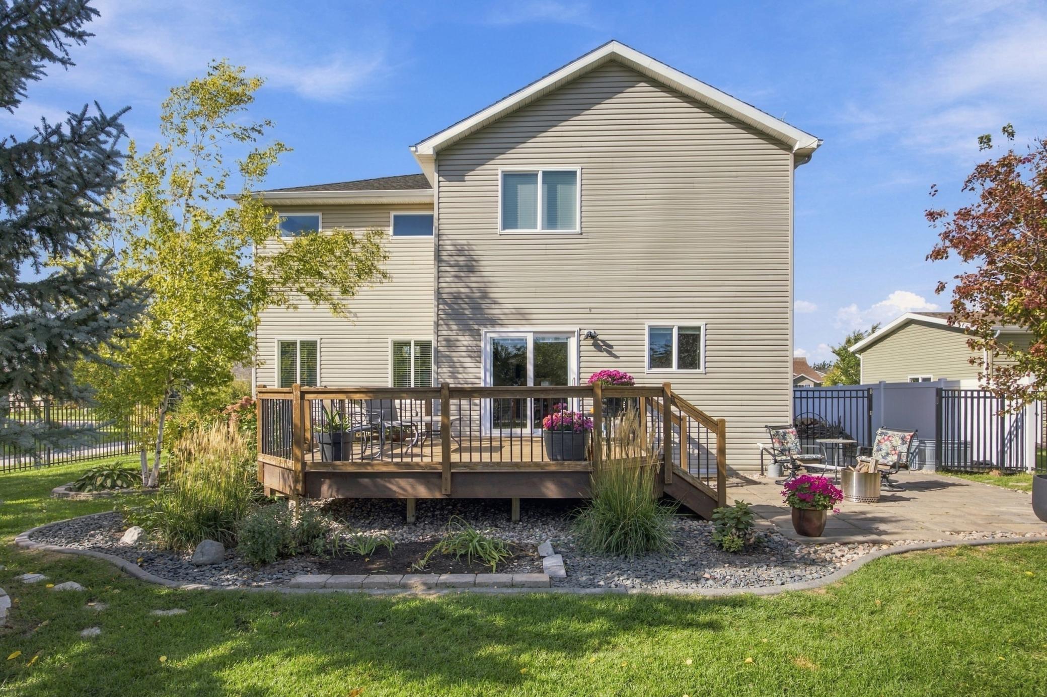 2010 single family home for sale at 3449 Loberg Lane in West Fargo, ND — 4 bed, 4 bath (photo 41 of 48)