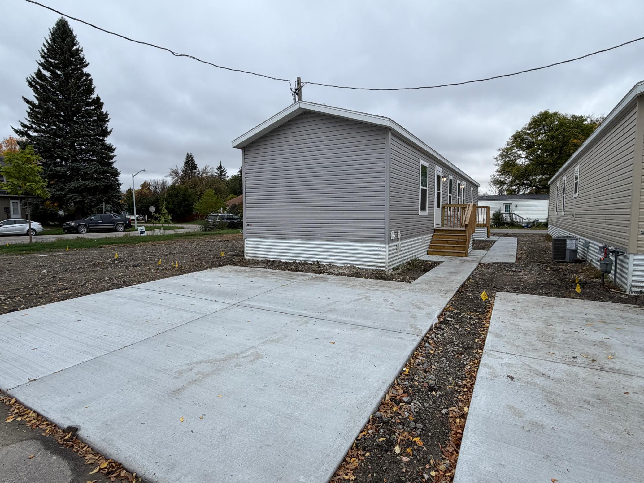 2026 single family home for sale at 1700 3rd Avenue S, Unit 160 in Moorhead, MN — 3 bed, 2 bath (photo 17 of 18)