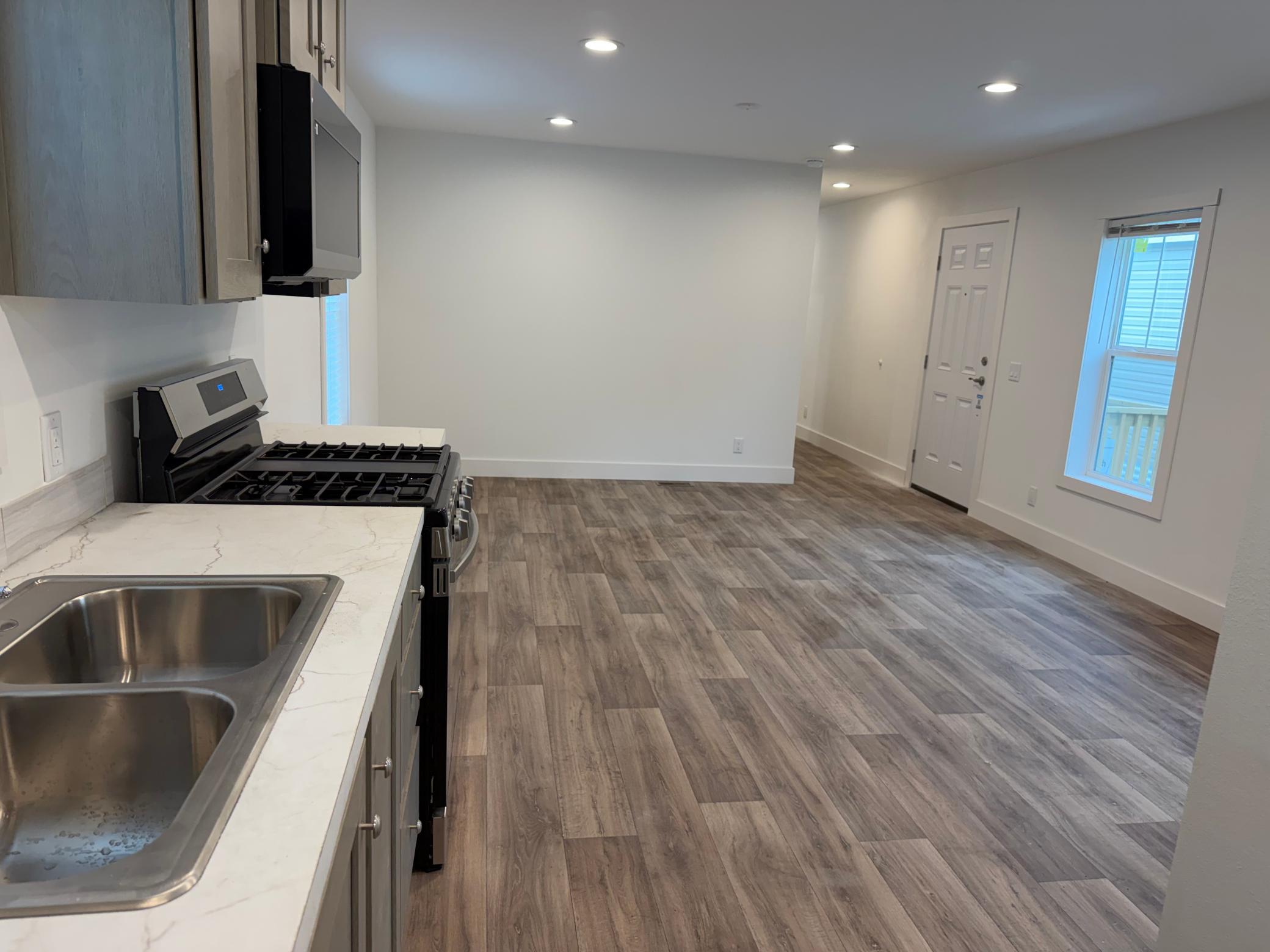 2026 single family home for sale at 1700 3rd Avenue S, Unit 160 in Moorhead, MN — 3 bed, 2 bath (photo 10 of 18)