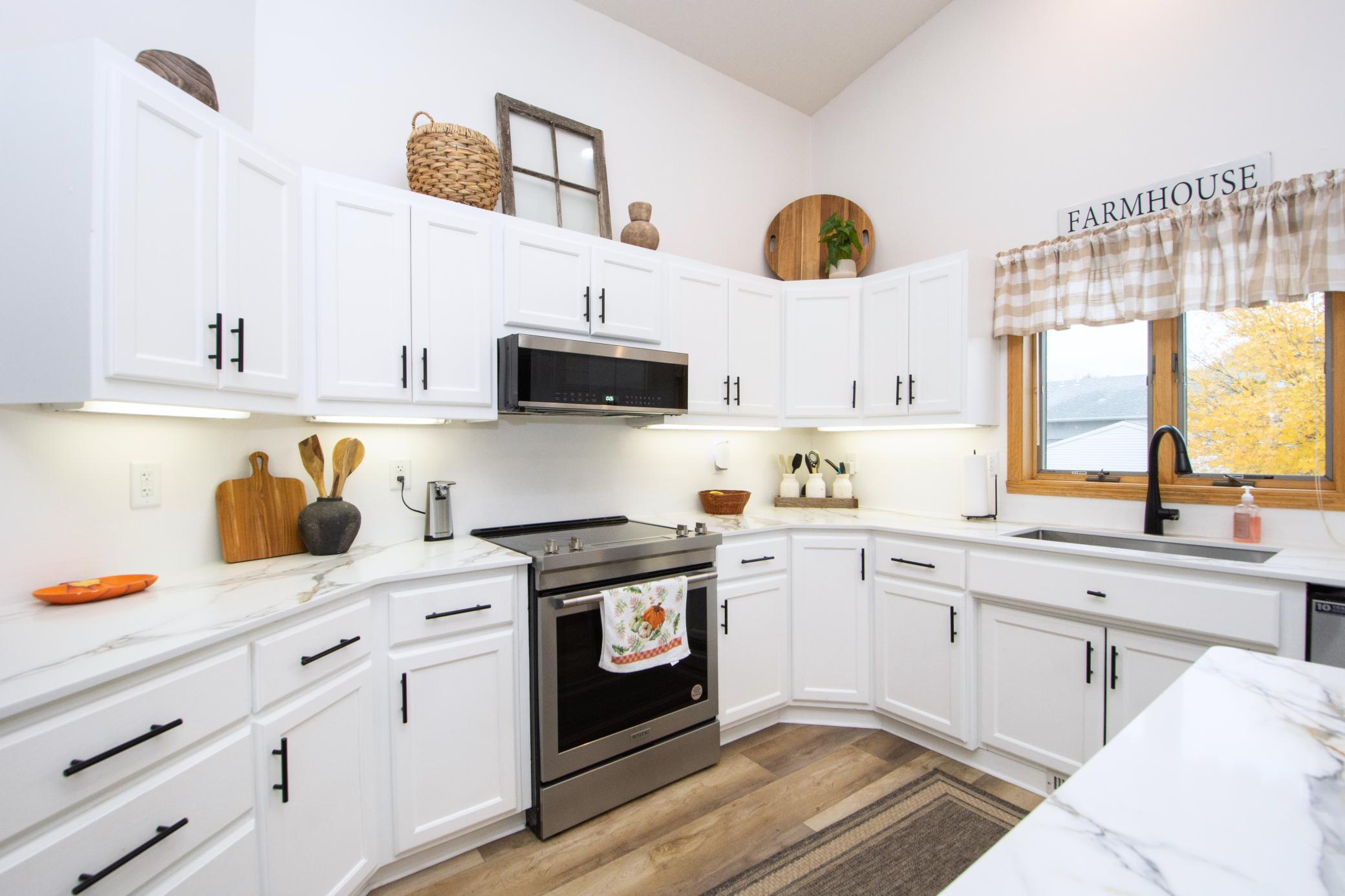 1995 twin home for sale at 3234 35th Avenue S in Fargo, ND — 3 bed, 2 bath (photo 13 of 46)