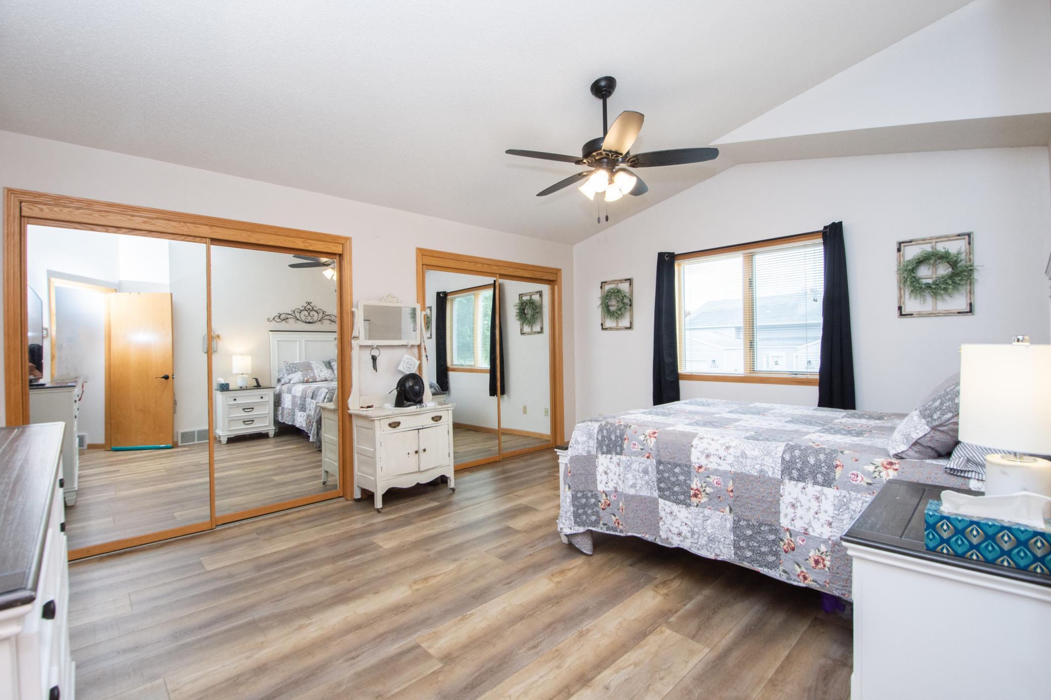 1995 twin home for sale at 3234 35th Avenue S in Fargo, ND — 3 bed, 2 bath (photo 17 of 46)