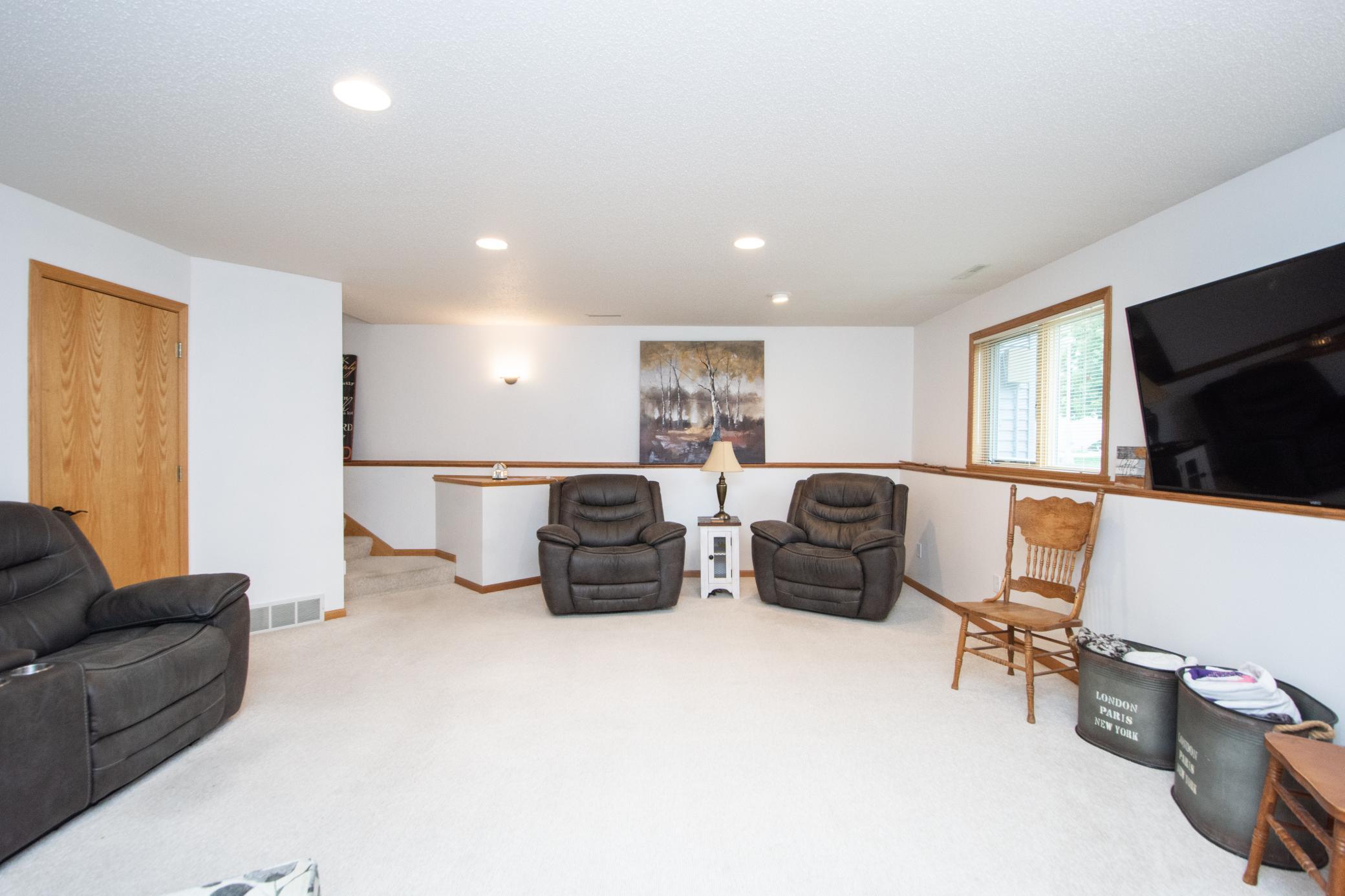 1995 twin home for sale at 3234 35th Avenue S in Fargo, ND — 3 bed, 2 bath (photo 27 of 46)