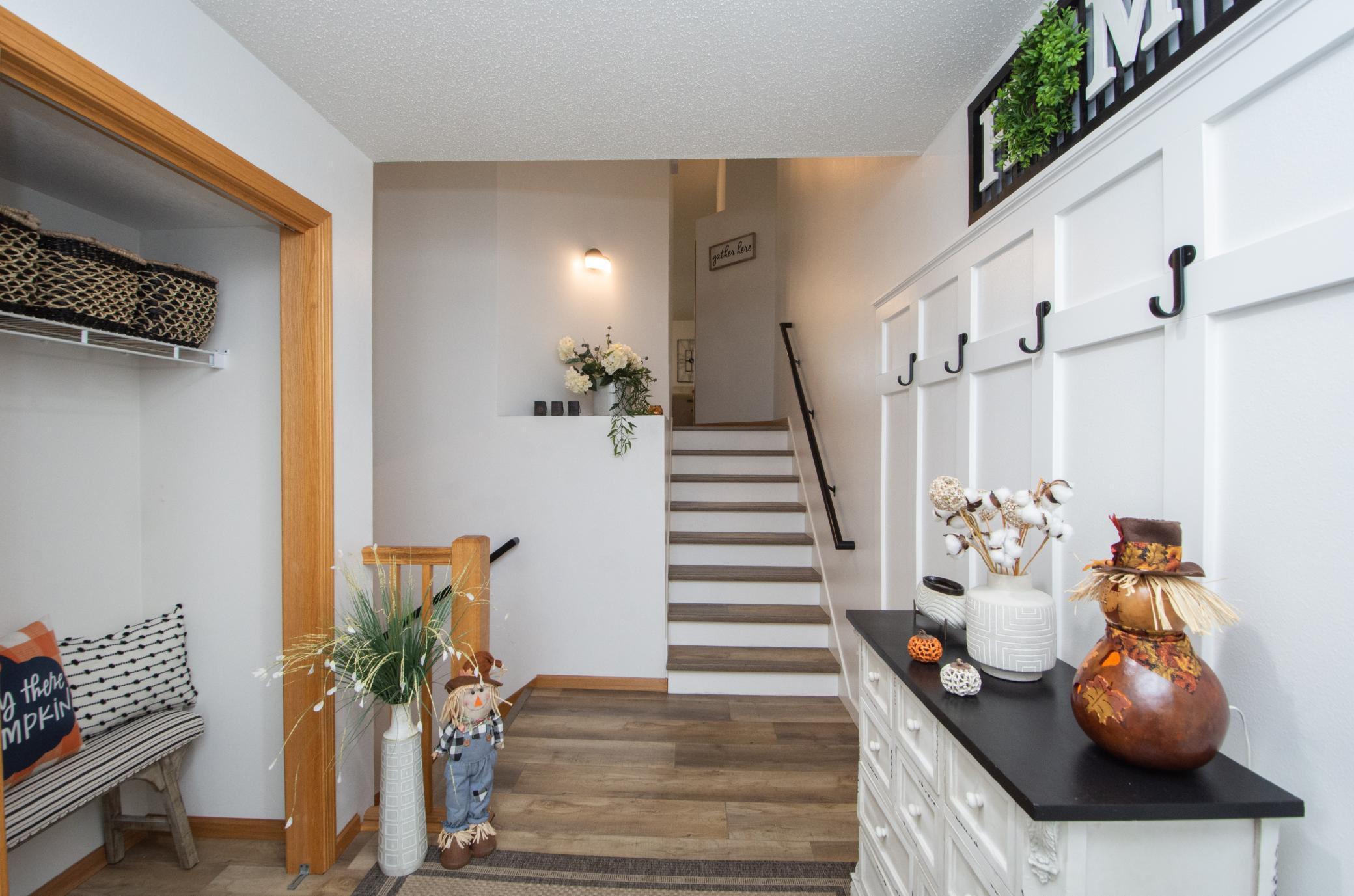 1995 twin home for sale at 3234 35th Avenue S in Fargo, ND — 3 bed, 2 bath (photo 5 of 46)