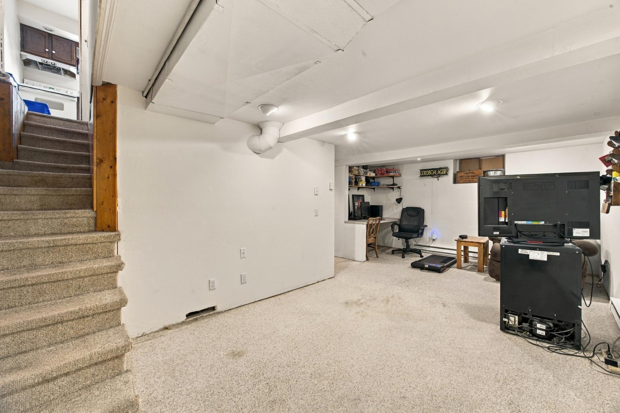 1912 single family home for sale at 314 Eddy Court S in Fargo, ND — 3 bed, 2 bath (photo 18 of 28)