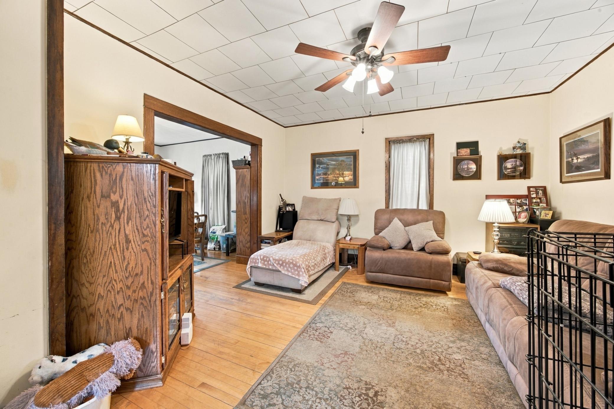 1912 single family home for sale at 314 Eddy Court S in Fargo, ND — 3 bed, 2 bath (photo 7 of 28)