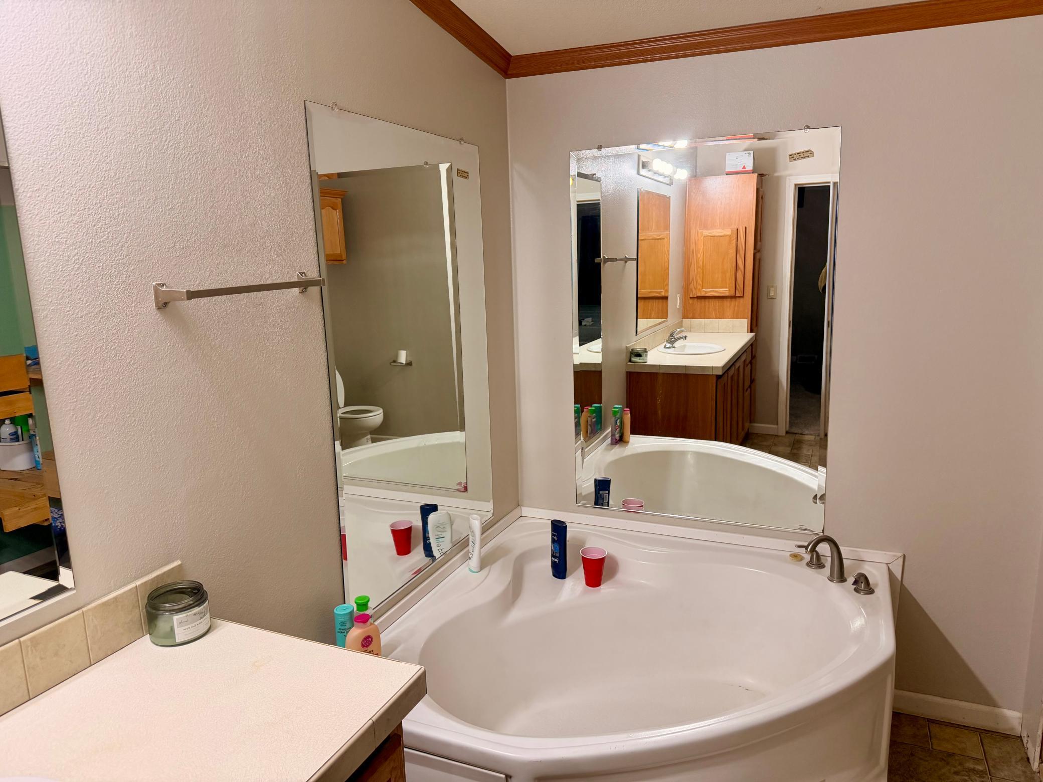2007 single family home for sale at 38696 150th Avenue NW in Newfolden, MN — 3 bed, 2 bath (photo 14 of 29)