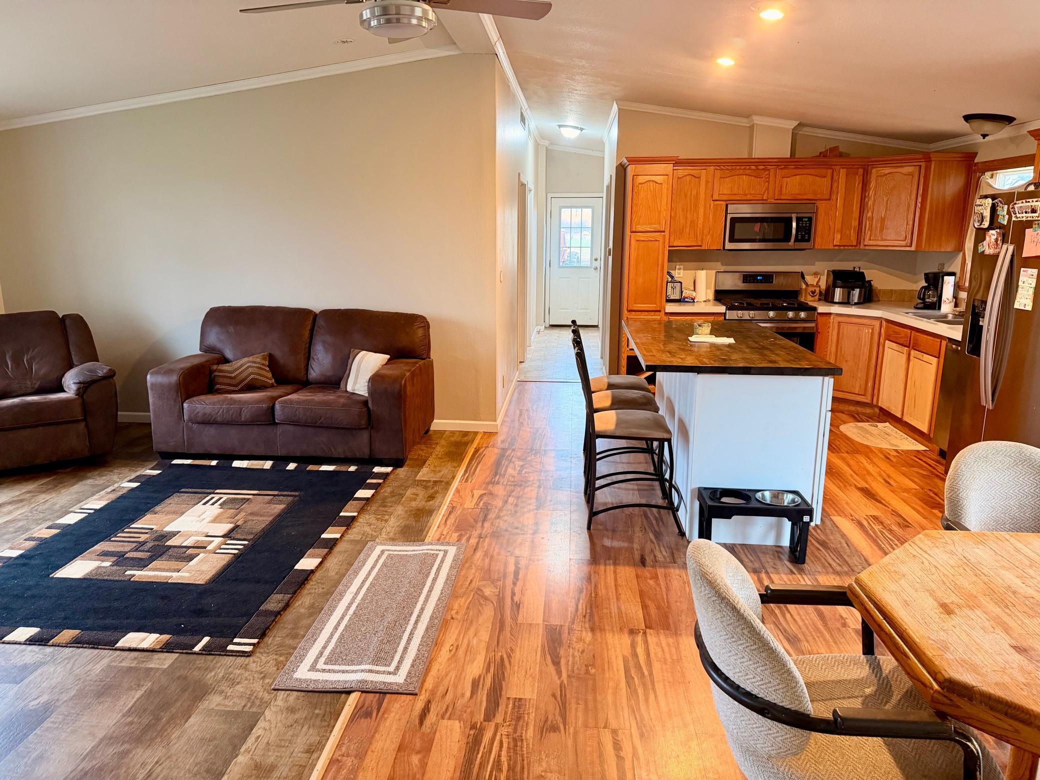 2007 single family home for sale at 38696 150th Avenue NW in Newfolden, MN — 3 bed, 2 bath (photo 5 of 29)