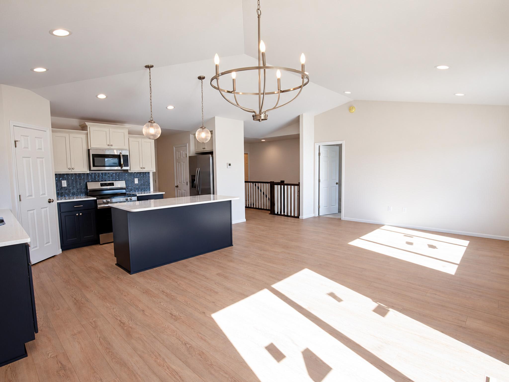 2026 single family home for sale at 6013 80 Avenue S in Horace, ND — 4 bed, 3 bath (photo 3 of 23)