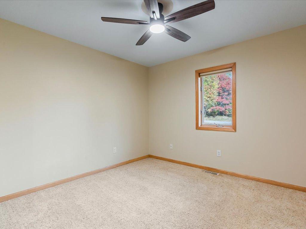 2002 single family home for sale at 31591 Summer Drive in Breezy Point, MN — 3 bed, 2 bath (photo 13 of 28)