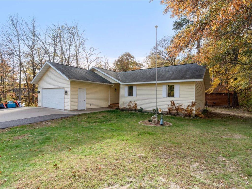 2002 single family home for sale at 31591 Summer Drive in Breezy Point, MN — 3 bed, 2 bath (photo 27 of 28)