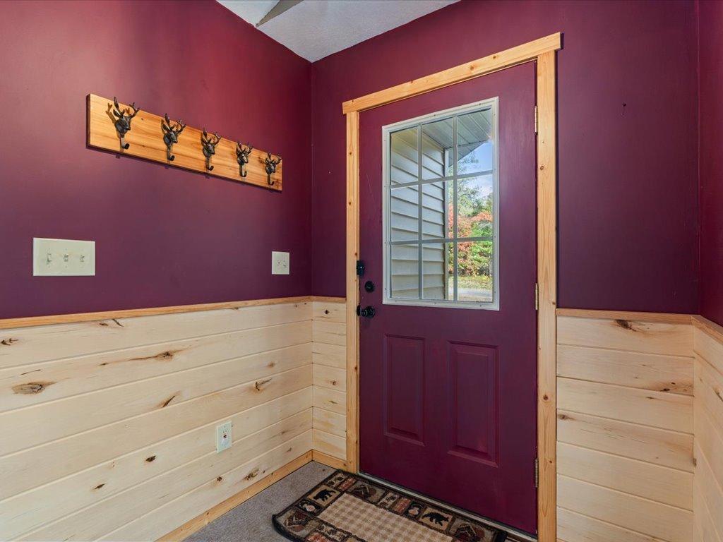 2002 single family home for sale at 31591 Summer Drive in Breezy Point, MN — 3 bed, 2 bath (photo 9 of 28)