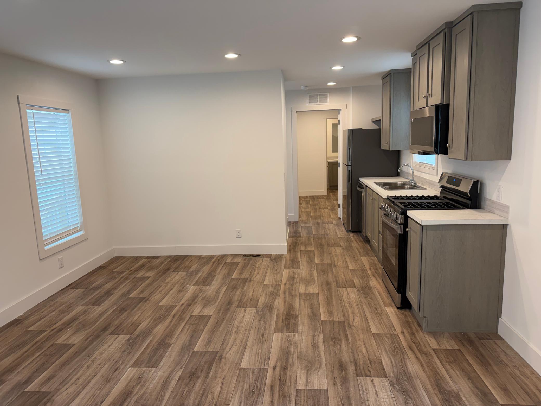 2026 single family home for sale at 1700 3rd Avenue S, Unit 161 in Moorhead, MN — 3 bed, 2 bath (photo 4 of 21)