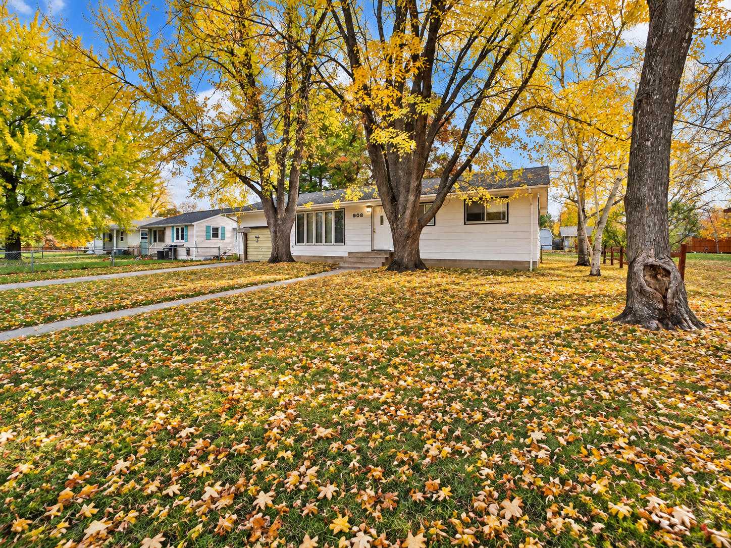 1968 single family home for sale at 908 12th Avenue NE in Brainerd, MN — 3 bed, 2 bath (photo 27 of 33)
