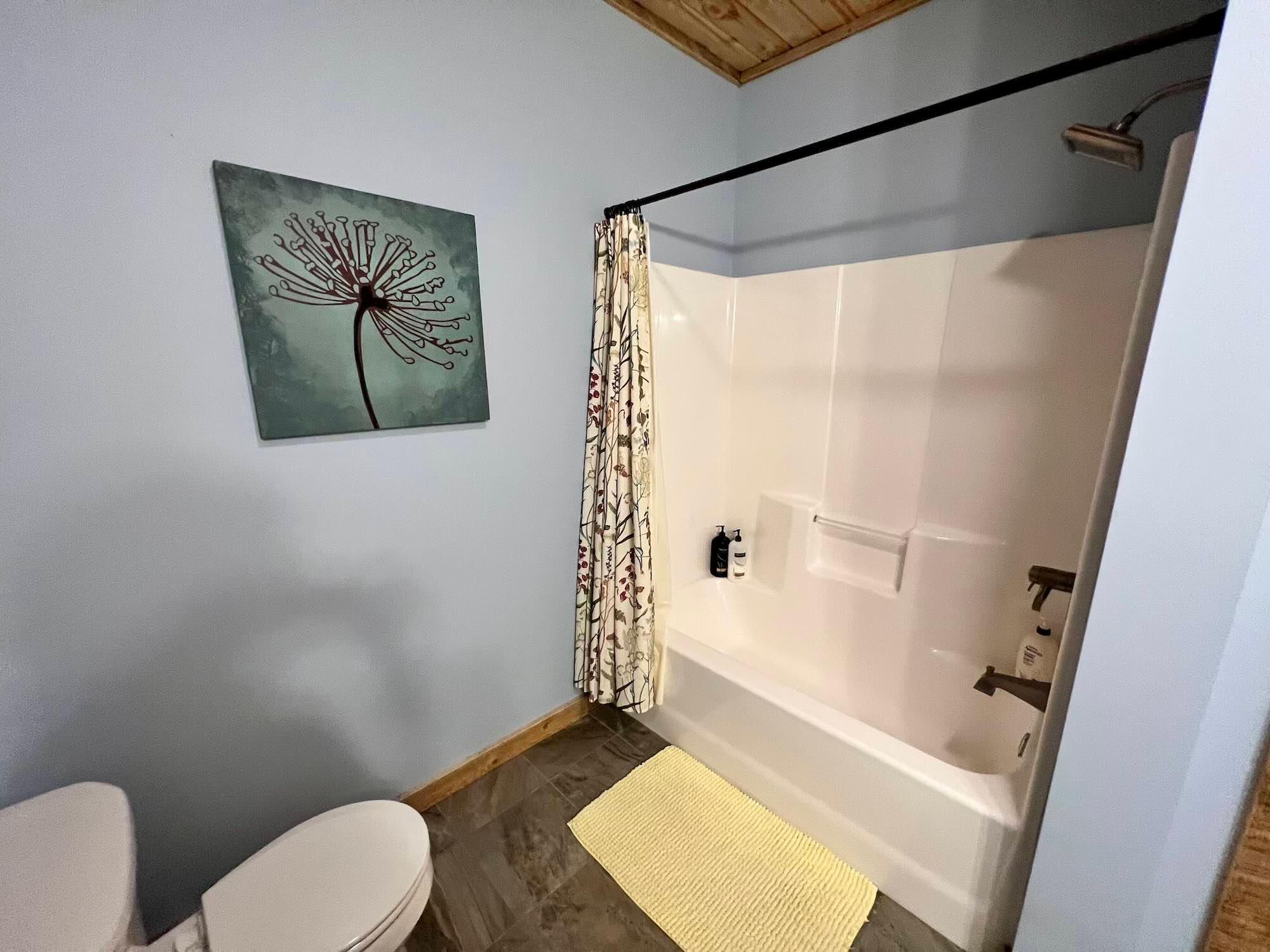 2015 single family home for sale at 216 Margos Way SW in Bemidji, MN — 4 bed, 3 bath (photo 26 of 35)