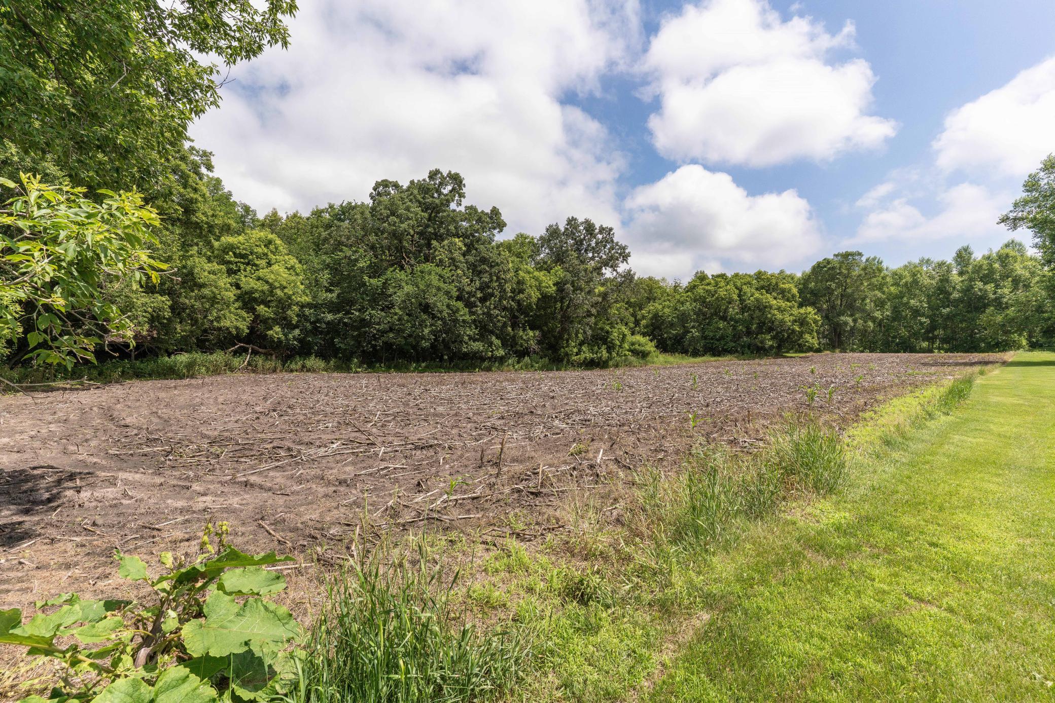 2011 single family home for sale at 6432 Botzet Road NE in Nelson, MN — 2 bed, 3 bath (photo 69 of 78)
