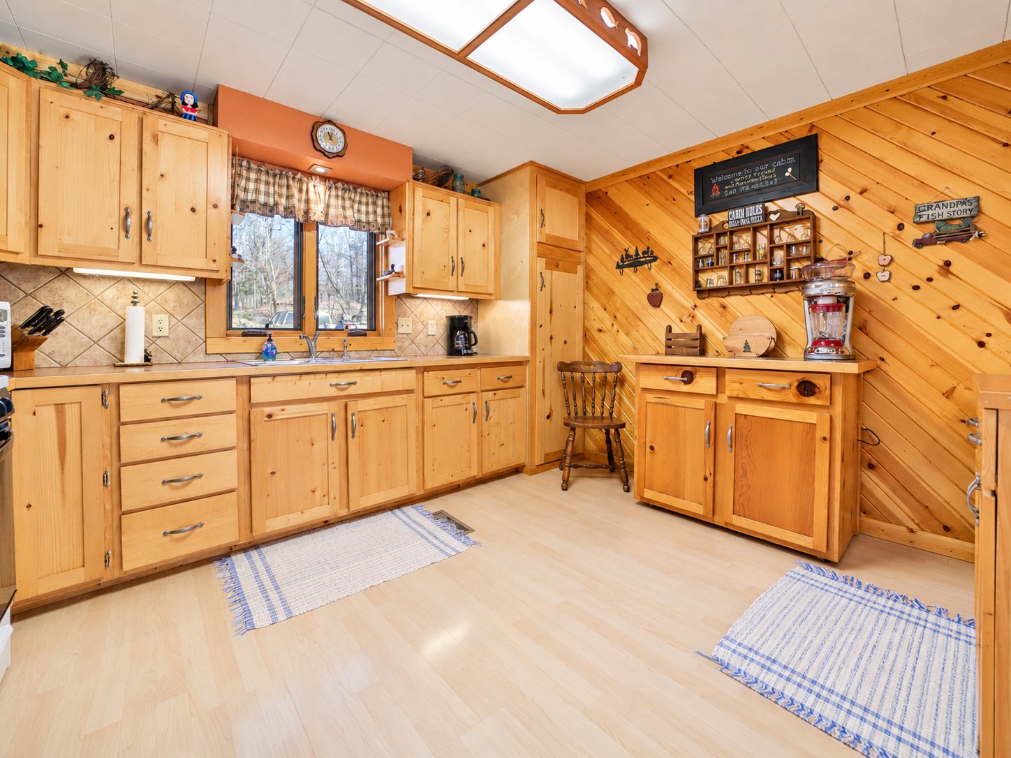 1975 single family home for sale at 3725 NW 20th Avenue in Hackensack, MN — 3 bed, 1 bath (photo 2 of 45)