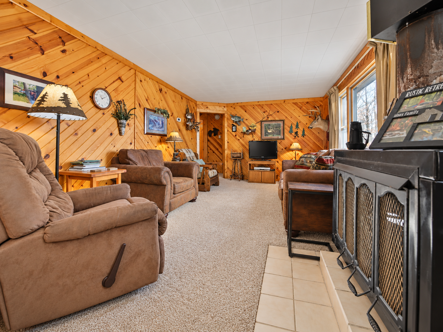 1975 single family home for sale at 3725 NW 20th Avenue in Hackensack, MN — 3 bed, 1 bath (photo 12 of 45)
