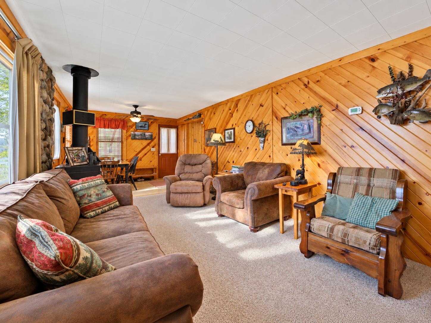 1975 single family home for sale at 3725 NW 20th Avenue in Hackensack, MN — 3 bed, 1 bath (photo 13 of 45)