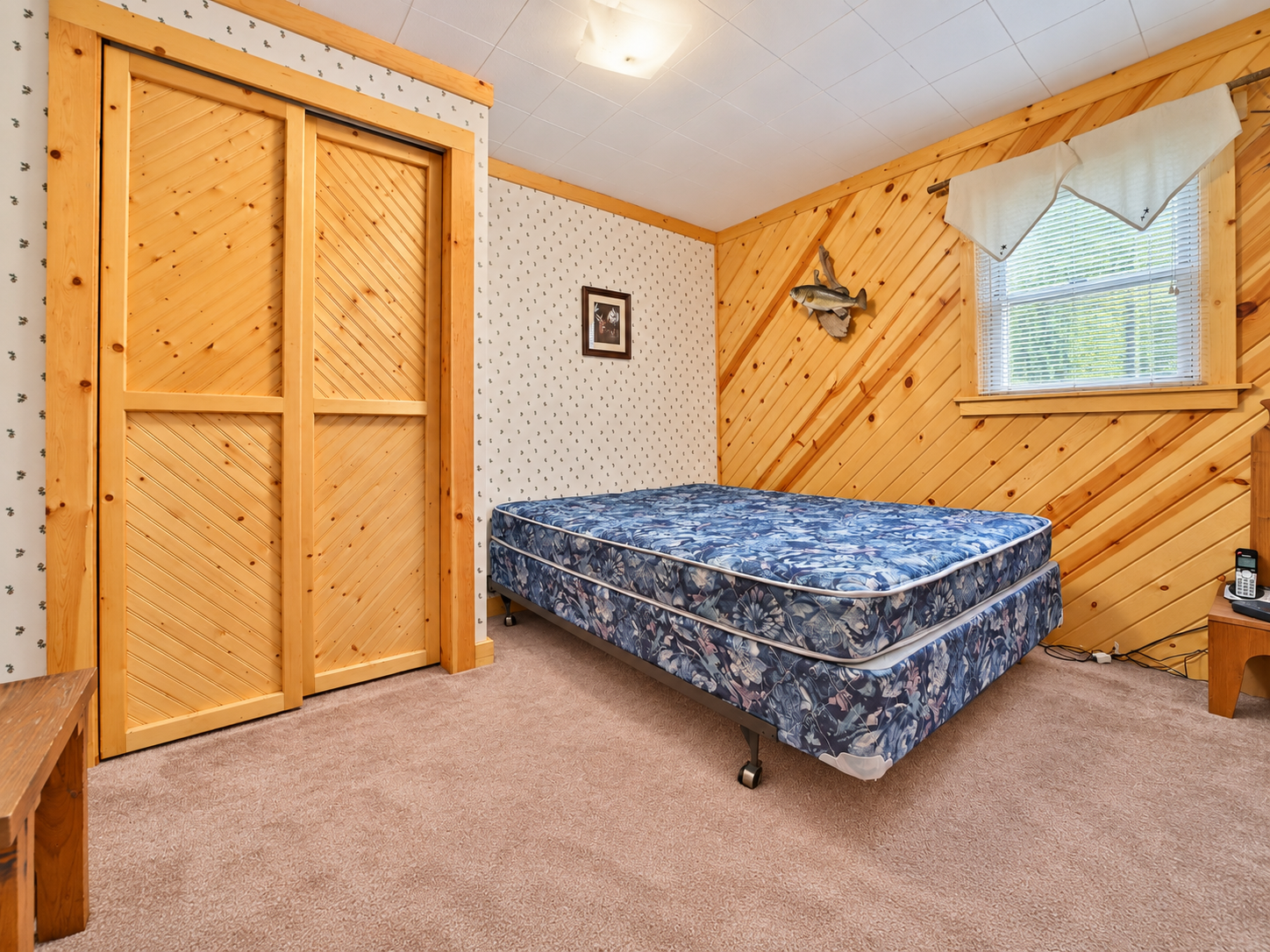 1975 single family home for sale at 3725 NW 20th Avenue in Hackensack, MN — 3 bed, 1 bath (photo 15 of 45)