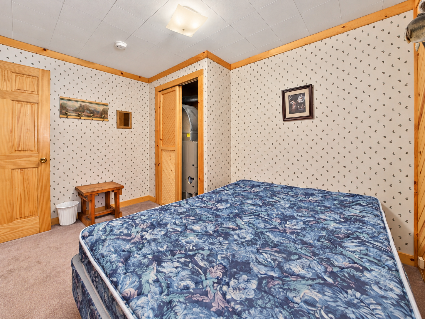 1975 single family home for sale at 3725 NW 20th Avenue in Hackensack, MN — 3 bed, 1 bath (photo 16 of 45)
