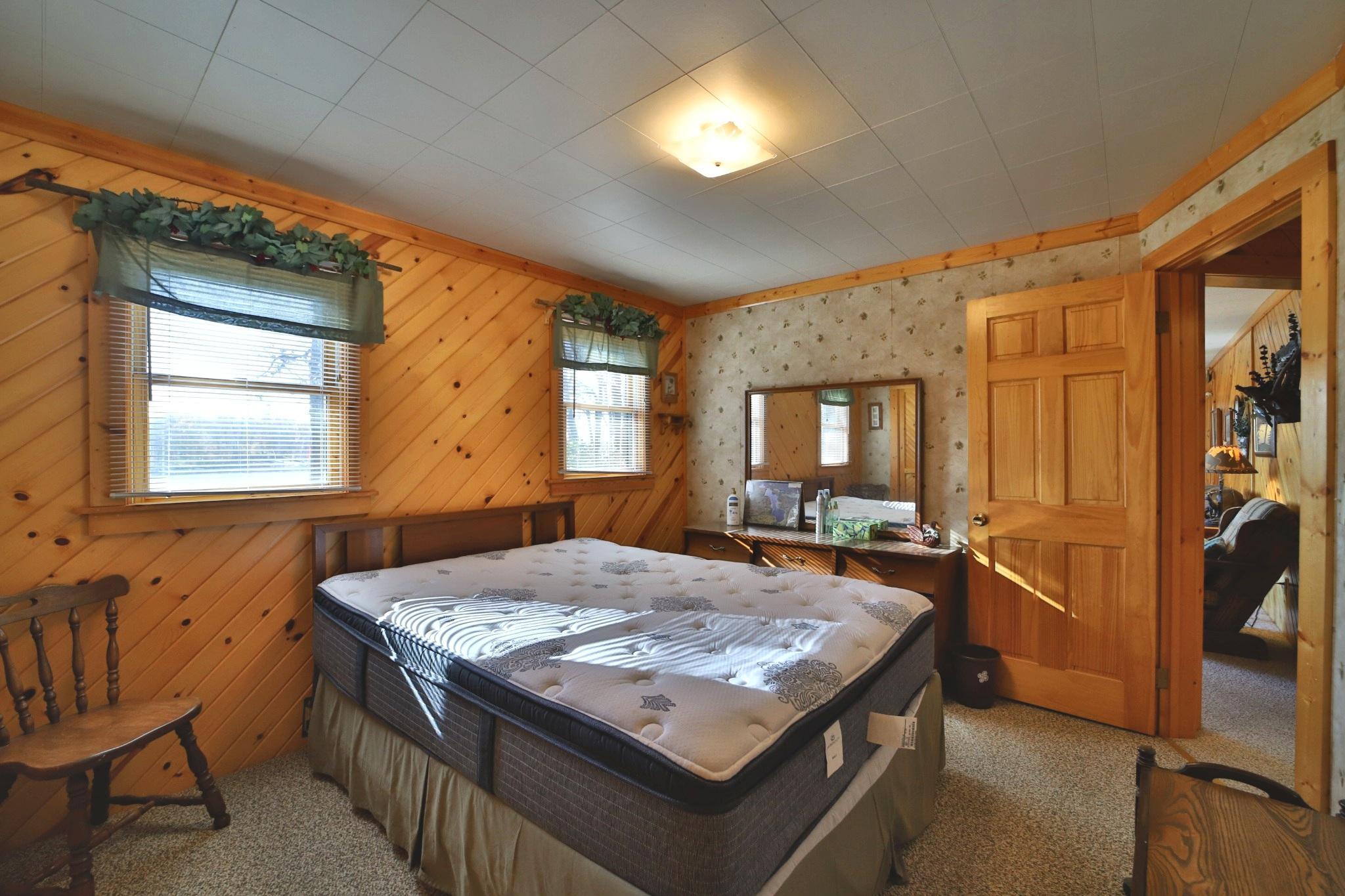 1975 single family home for sale at 3725 NW 20th Avenue in Hackensack, MN — 3 bed, 1 bath (photo 22 of 45)