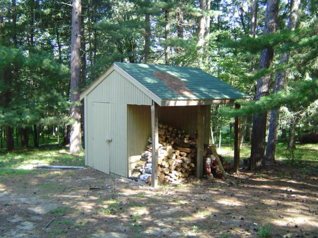 1999 single family home for sale at 307 S Lake Lawrence Road NE in Outing, MN — 1 bed, 1 bath (photo 4 of 13)