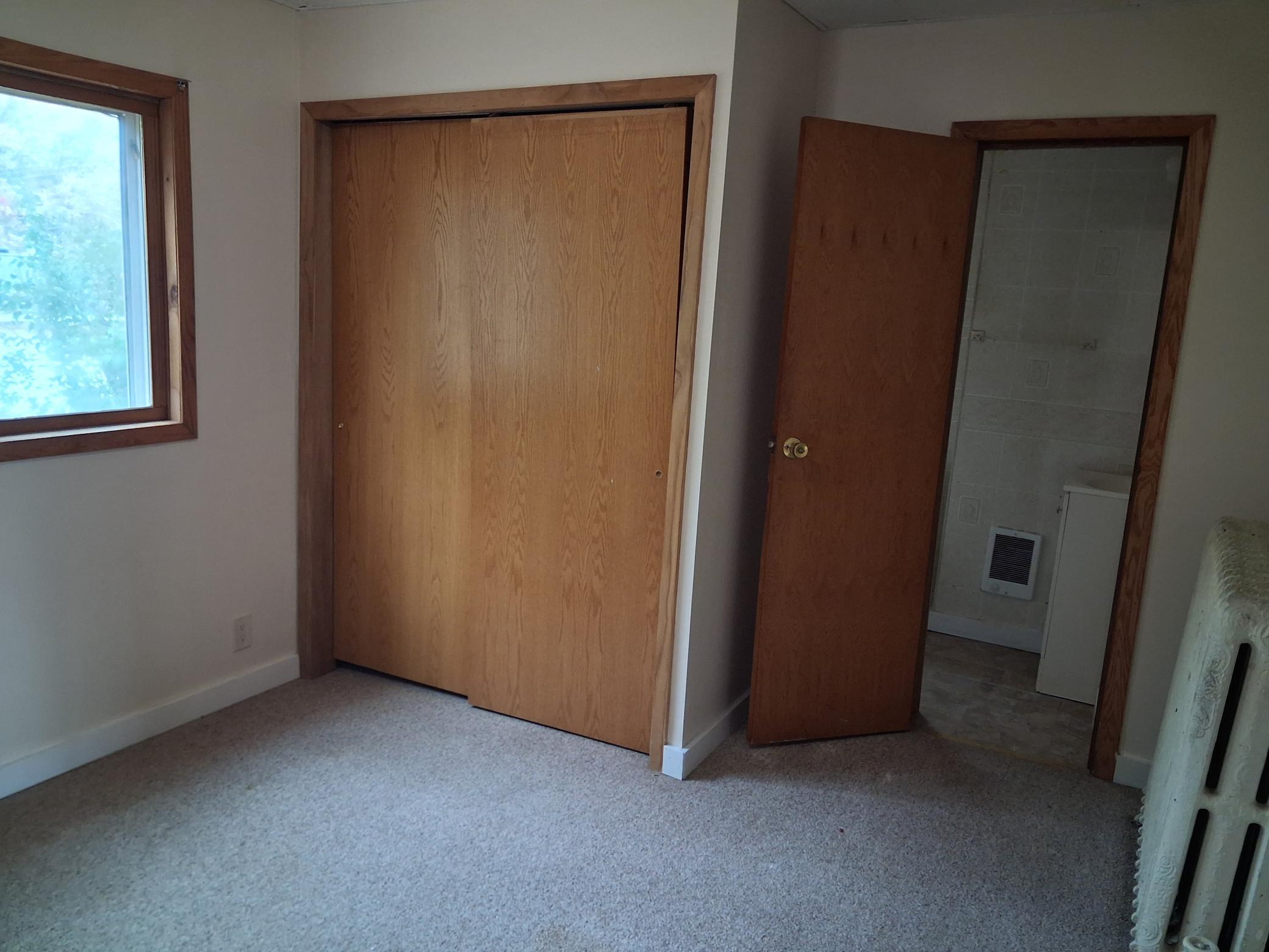 1890 single family home for sale at 704 W Lincoln Avenue in Fergus Falls, MN — 4 bed, 2 bath (photo 16 of 42)