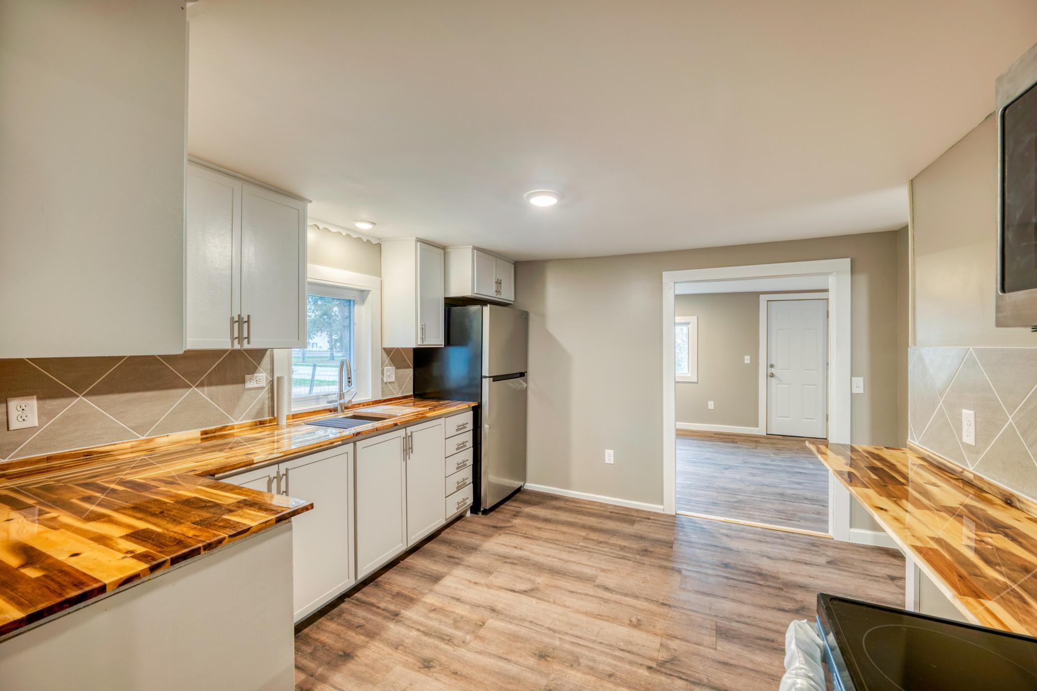 1925 single family home for sale at 513 26th Street NW in Bemidji, MN — 2 bed, 1 bath (photo 3 of 17)