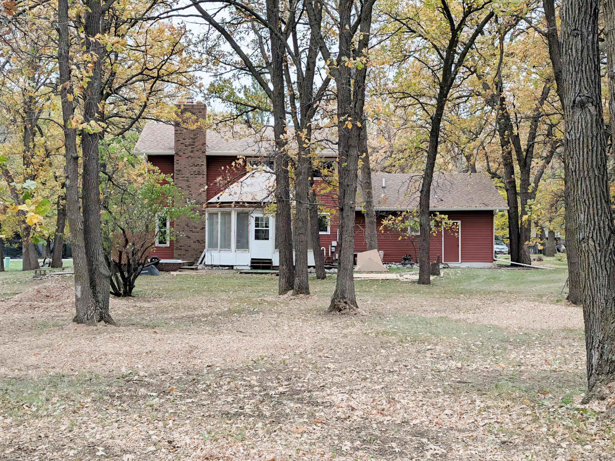 1975 single family home for sale at 5902 3RD Street N in Moorhead, MN — 3 bed, 3 bath (photo 11 of 64)