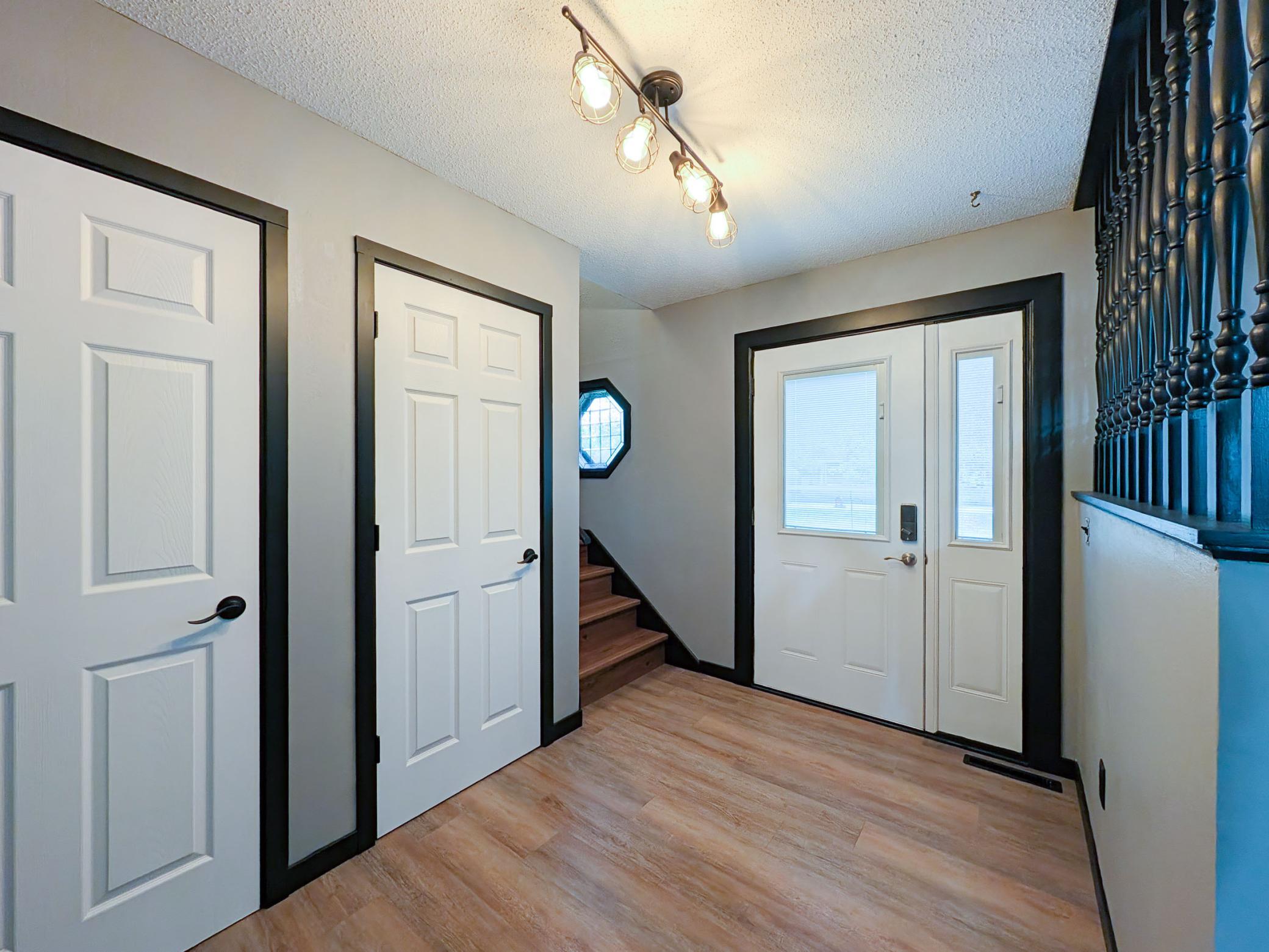 1975 single family home for sale at 5902 3RD Street N in Moorhead, MN — 3 bed, 3 bath (photo 13 of 64)