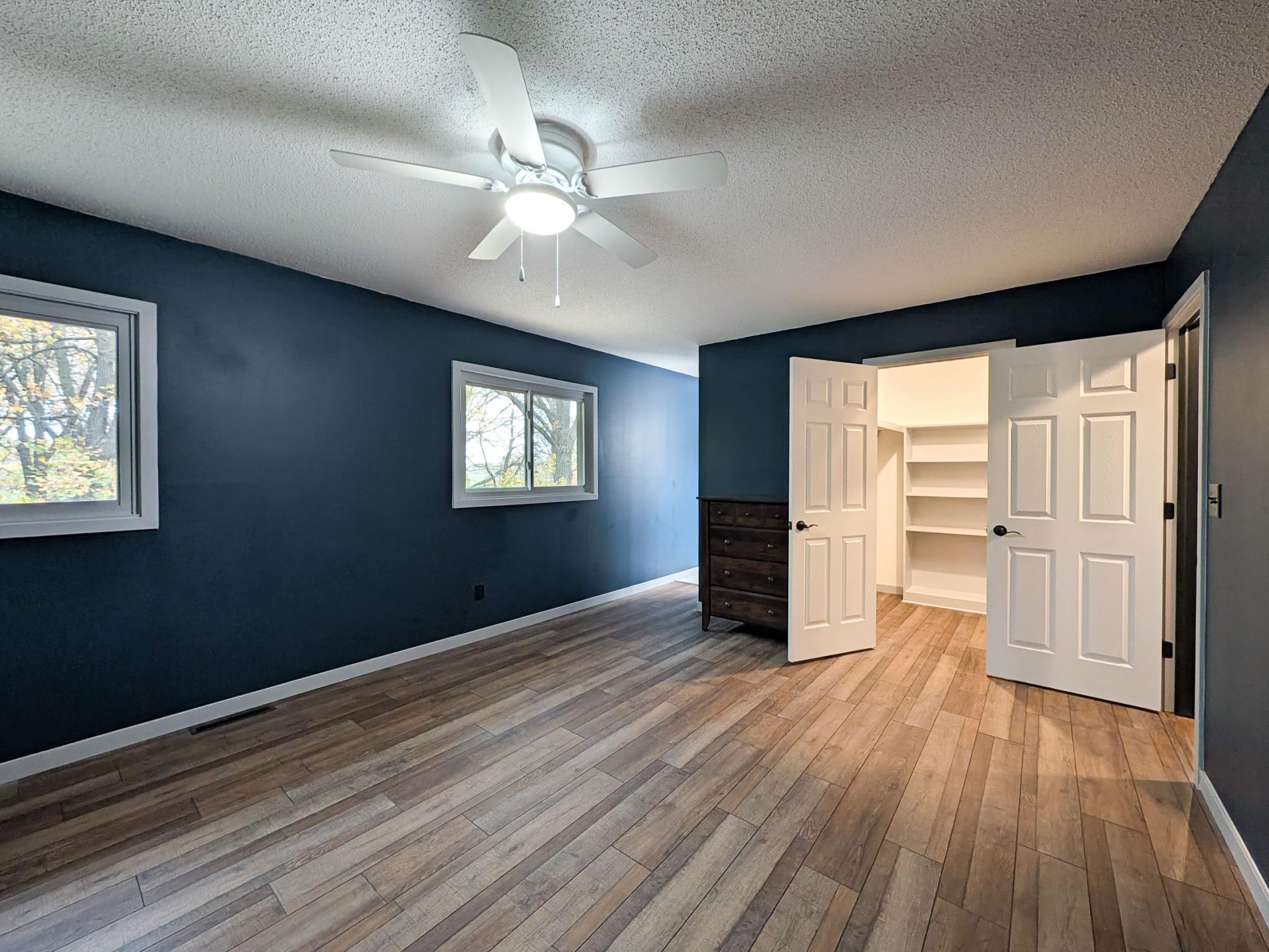 1975 single family home for sale at 5902 3RD Street N in Moorhead, MN — 3 bed, 3 bath (photo 49 of 64)