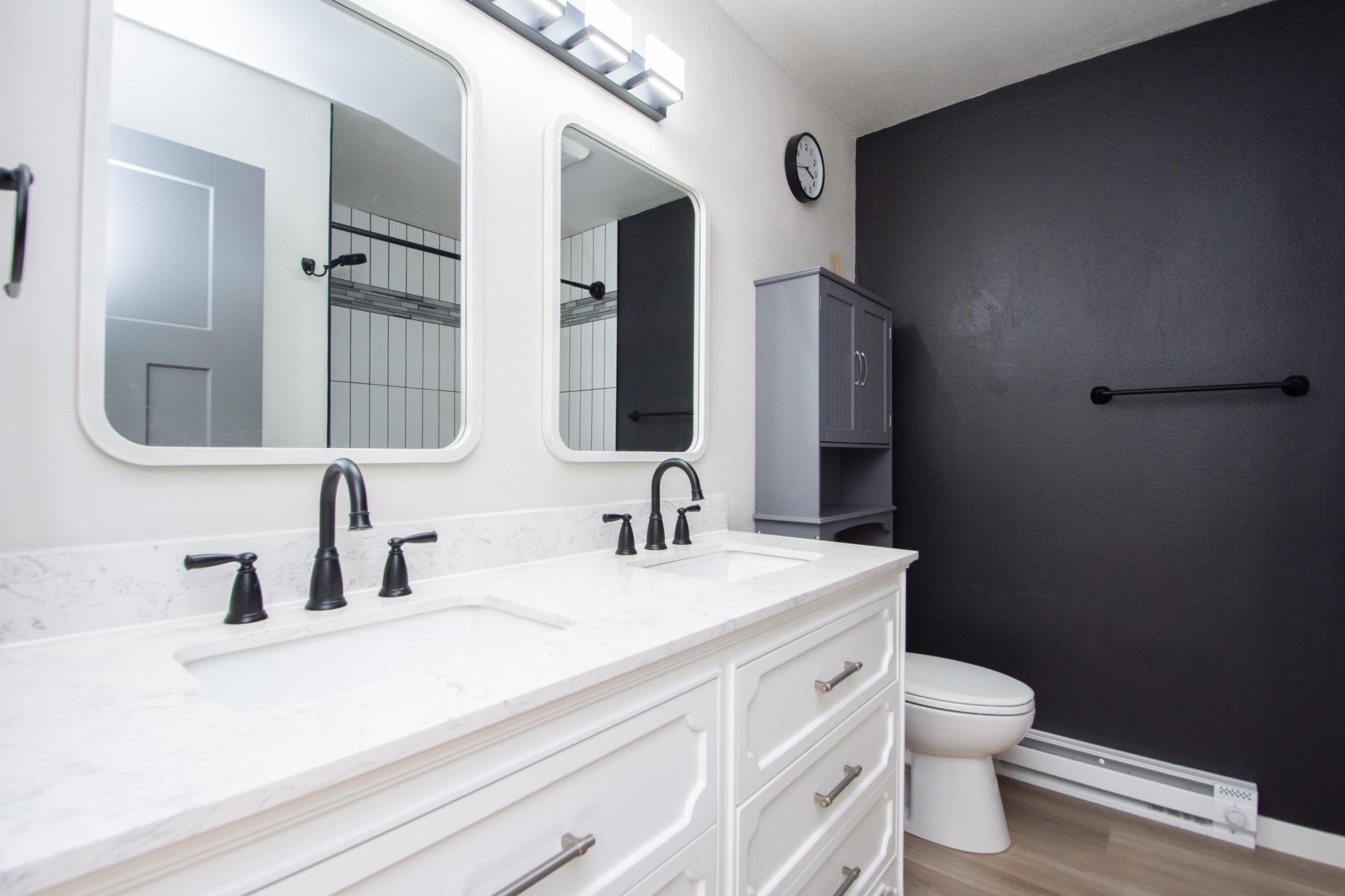 2009 single family home for sale at 223 MAPLE POINTE Boulevard in Mapleton, ND — 3 bed, 2 bath (photo 19 of 43)