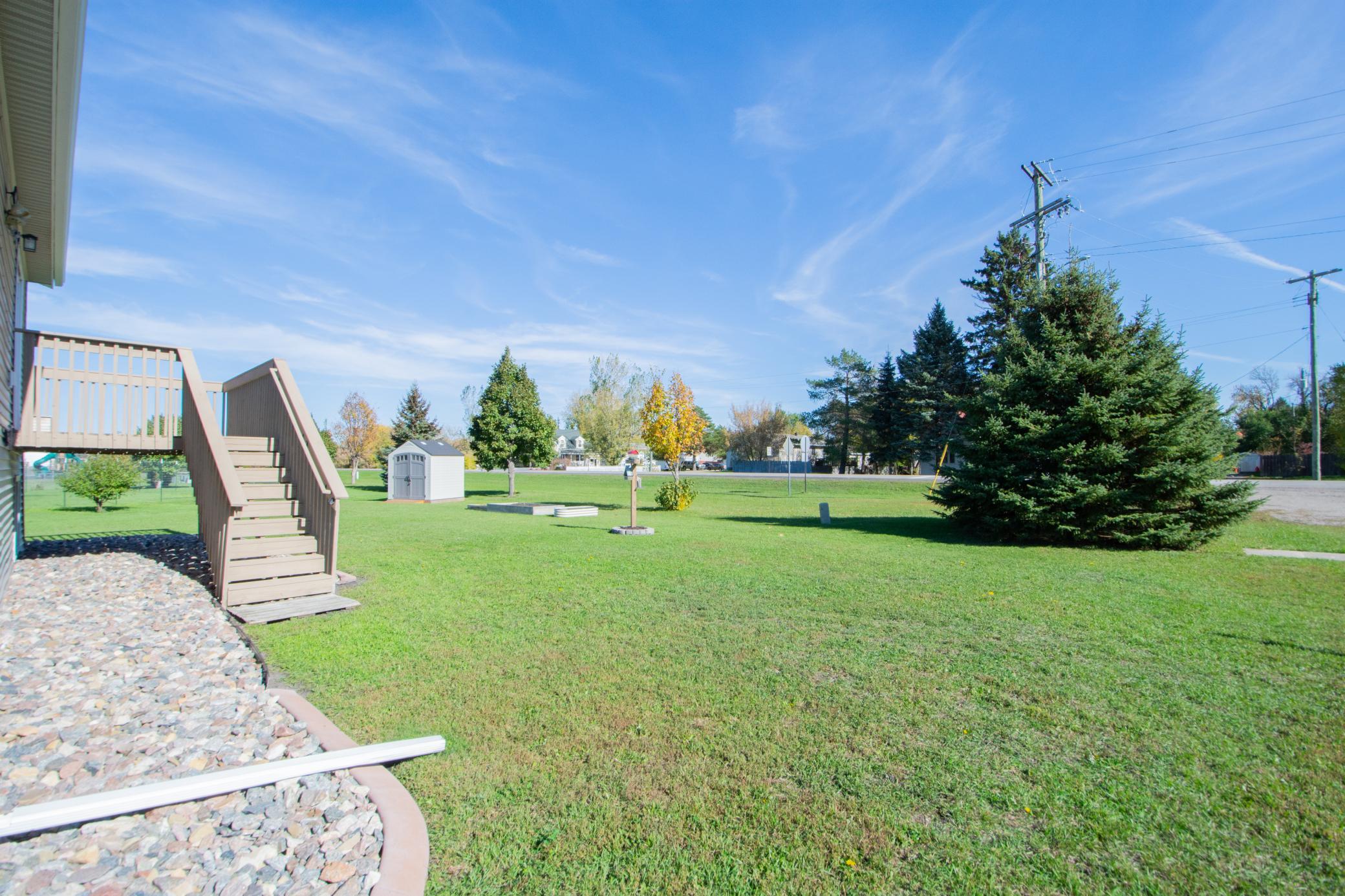 2009 single family home for sale at 223 MAPLE POINTE Boulevard in Mapleton, ND — 3 bed, 2 bath (photo 39 of 43)