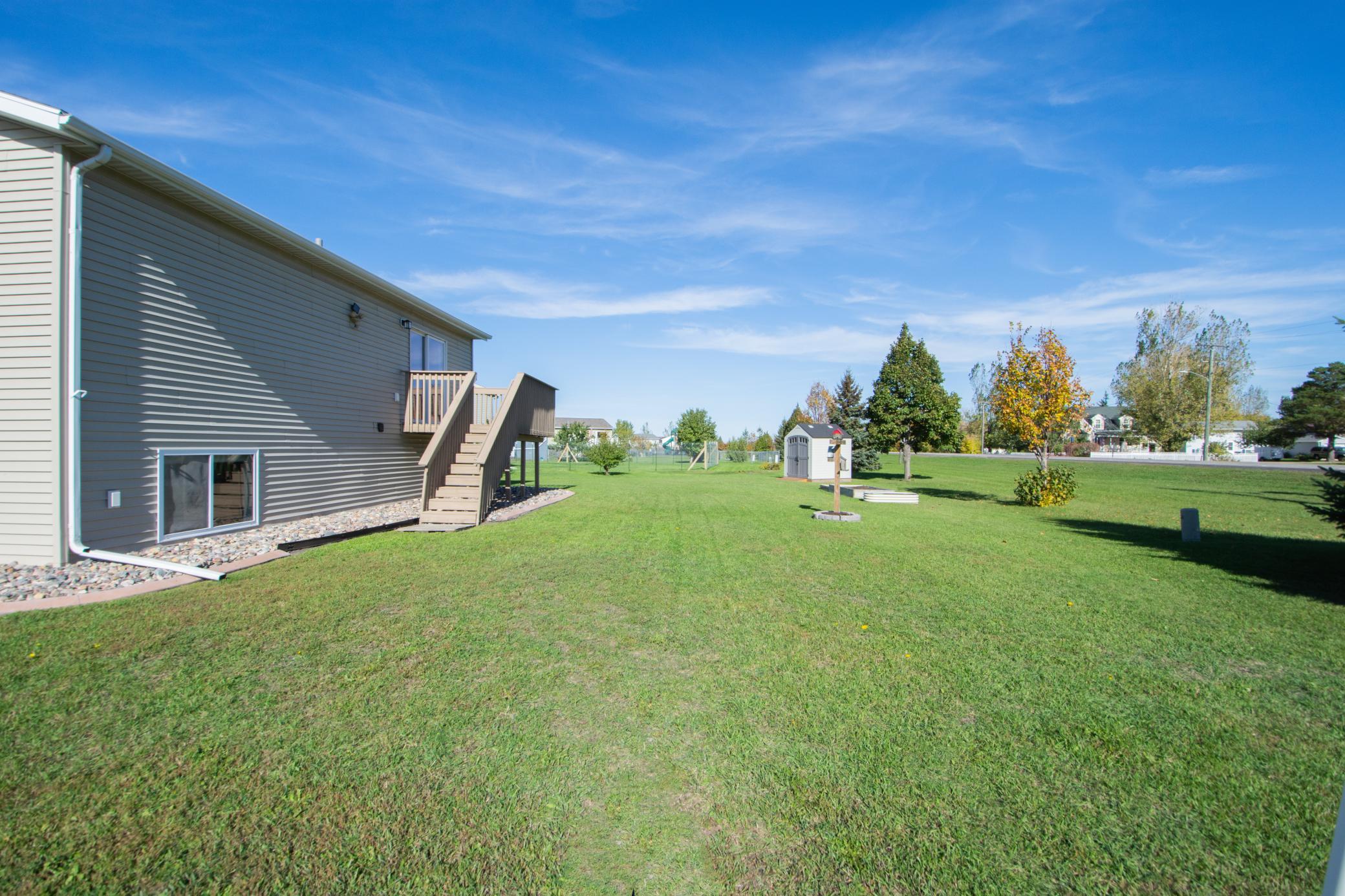 2009 single family home for sale at 223 MAPLE POINTE Boulevard in Mapleton, ND — 3 bed, 2 bath (photo 40 of 43)
