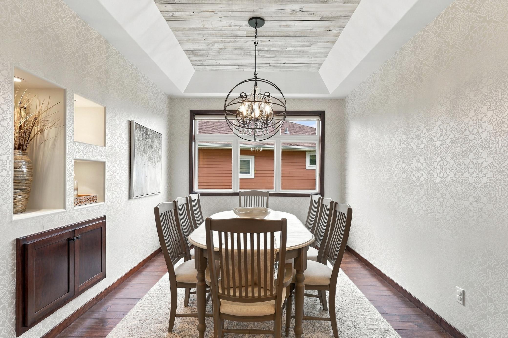 2010 single family home for sale at 5827 Silverleaf Drive S in Fargo, ND — 5 bed, 4 bath (photo 13 of 80)