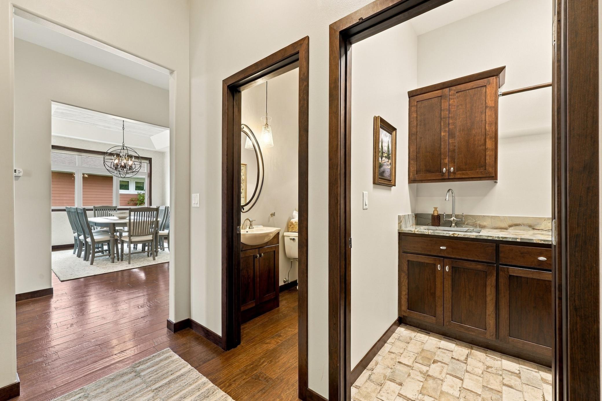 2010 single family home for sale at 5827 Silverleaf Drive S in Fargo, ND — 5 bed, 4 bath (photo 35 of 80)
