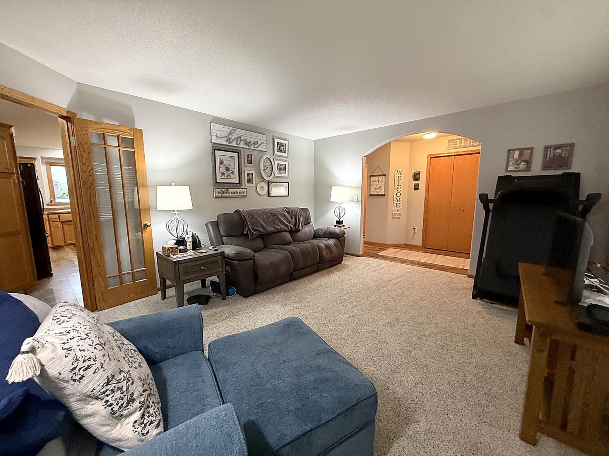 2019 single family home for sale at 656 Westminster Drive in Moorhead, MN — 5 bed, 3 bath (photo 16 of 29)