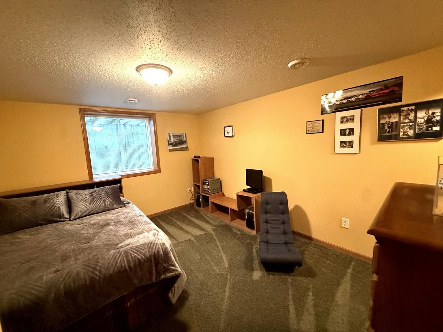 2019 single family home for sale at 656 Westminster Drive in Moorhead, MN — 5 bed, 3 bath (photo 28 of 29)